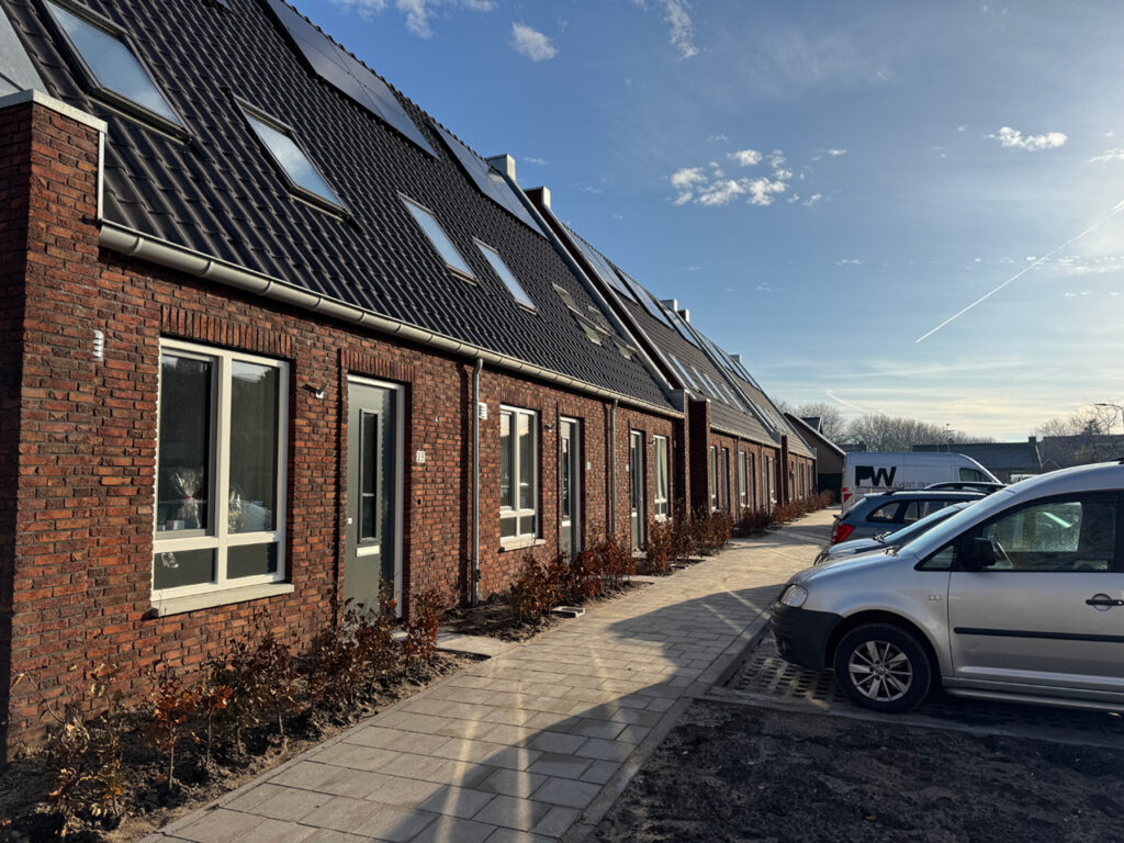 Kampstraat Maasbommel opgeleverd